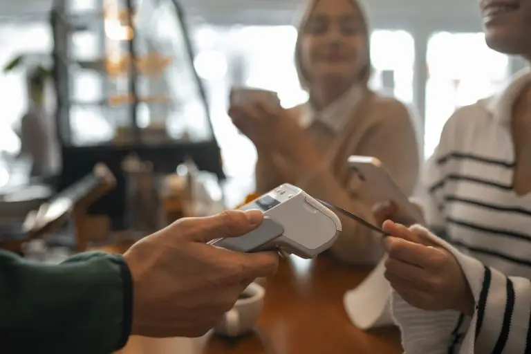 A Complete Guide to Interchange Fees and Choosing the Right Credit Card Processing Program
